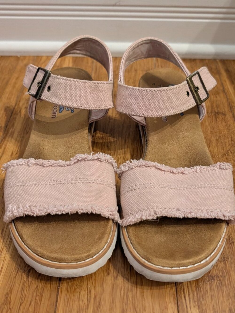 Bobs for Skechers Desert Kiss - Frayed Fun Wedge Sandal in a Soft Pink, Size 7